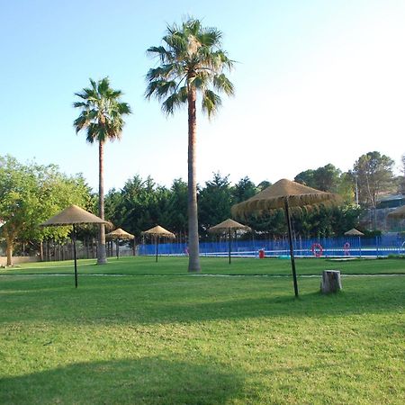 Camping Sierra De Las Nieves Yunquera Exterior photo