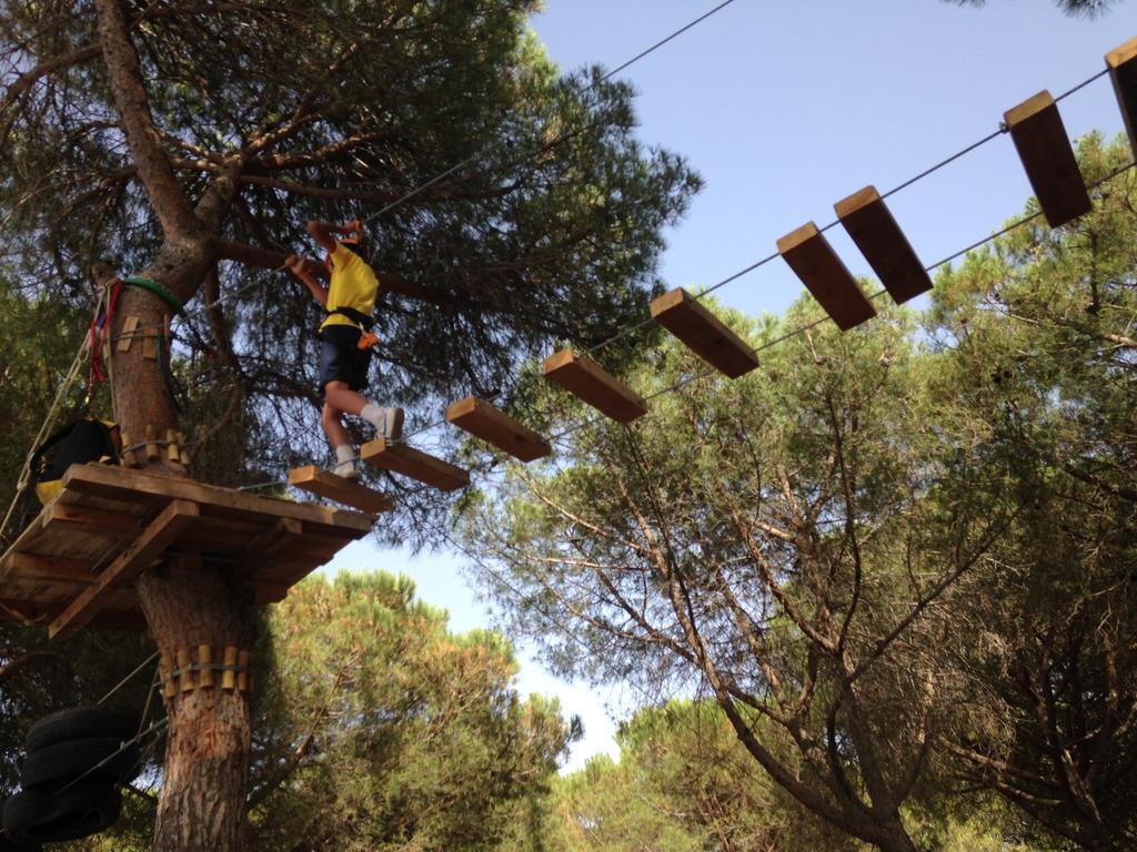 Camping Sierra De Las Nieves Yunquera Exterior photo