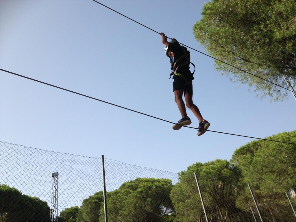 Camping Sierra De Las Nieves Yunquera Exterior photo