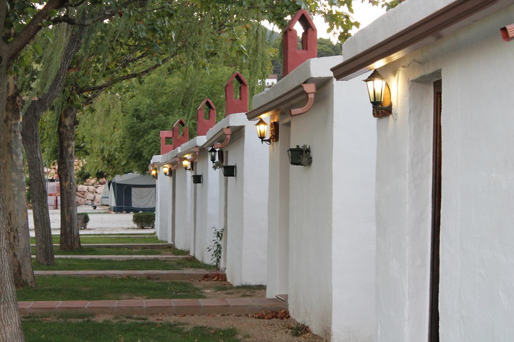 Camping Sierra De Las Nieves Yunquera Exterior photo